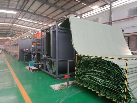 4 tones synthetic turf leisure turf1699.jpg